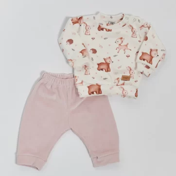 CONJUNTO PLUSH CON BUZO BOSQUE YABY